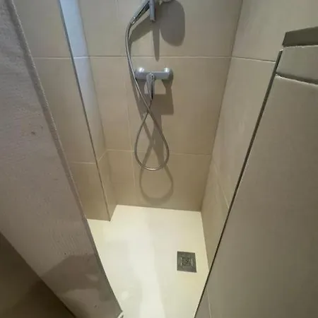 Luxueux La Defense - Porte Maillot - Parc De Bagatelle - Jardin D'acclimatation - 6 Pers Apartment *